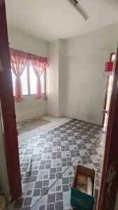 Greenlane Heights For Sale | Freehold — property photo