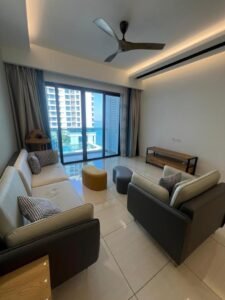 Queens Residences Q1 For Sale | Fully Renovated & Fully Furnished — property photo