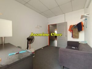 Lorong Dumbar For Sale | Freehold — property photo