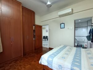 Twin Towers For Sale | Freehold — property photo